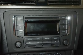 2015款大众桑塔纳-尚纳