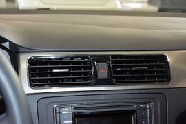 2015款大众桑塔纳-尚纳