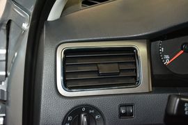 2015款大众桑塔纳-尚纳