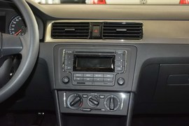 2015款大众桑塔纳-尚纳