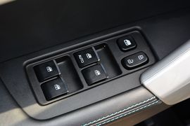 2016款江淮iEV6S
