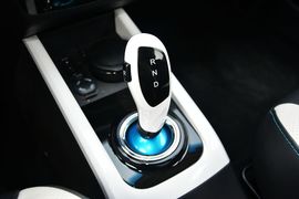 2016款江淮iEV6S