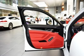 2016款保时捷Panamera