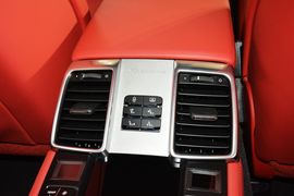 2016款保时捷Panamera