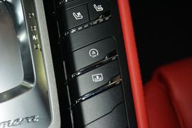 2016款保时捷Panamera
