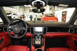 2016款保时捷Panamera
