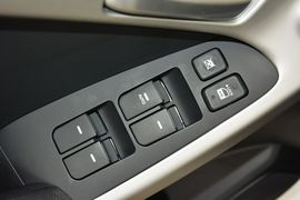2016款起亚福瑞迪1.6L