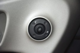 2016款起亚福瑞迪1.6L