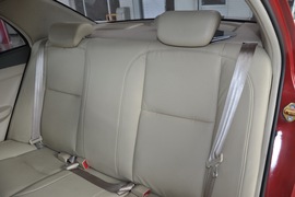 2010款比亚迪L3自动豪华版到店实拍