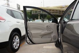 2015款日产阳光1.5XE手动大师版