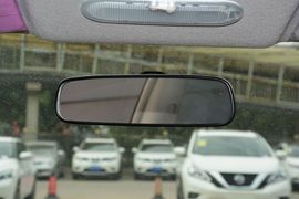 2015款日产阳光1.5XE手动大师版