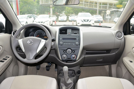 2015款日产阳光1.5XE手动大师版