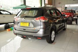 2014款日产奇骏2.5L