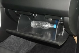   2013款铃木超级维特拉2.4L MT豪华导航5门版