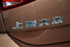 2015款大众凌渡230TSI手动风尚版