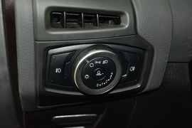 2015款福特福克斯两厢