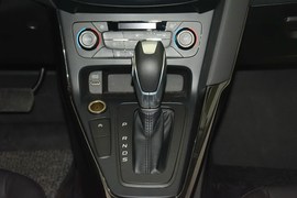 2015款福特福克斯两厢