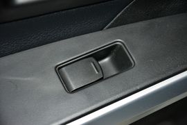 2015款铃木锋驭1.6L