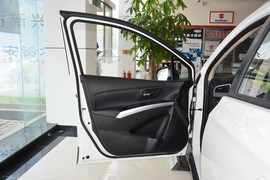 2015款铃木锋驭1.6L
