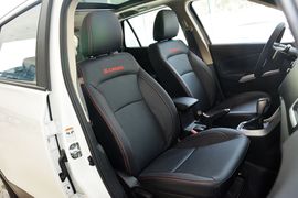 2015款铃木锋驭1.6L
