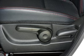 2015款铃木锋驭1.6L