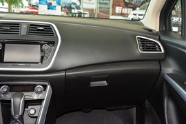 2015款铃木锋驭1.6L