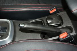 2015款铃木锋驭1.6L