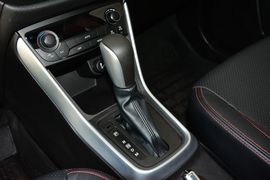 2015款铃木锋驭1.6L