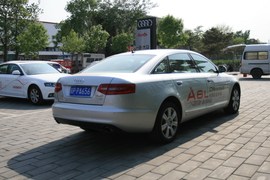 奥迪A6L