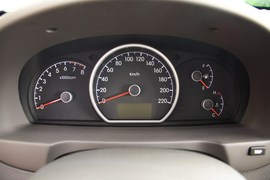 现代悦动1.6自动豪华