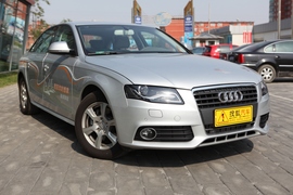 奥迪A4L2.0T舒适型