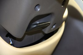 现代伊兰特1.6手动舒适版