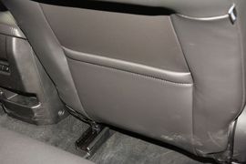 2015款福特福克斯三厢EcoBoost