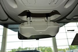 2015款福特福克斯三厢EcoBoost