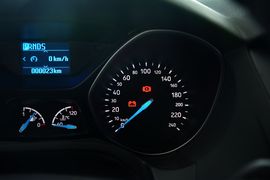 2015款福特福克斯三厢EcoBoost