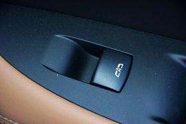 2016款别克君越28T豪华型