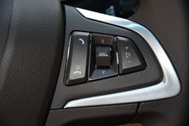 2016款五菱宏光S1