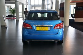 2016款奔驰B180
