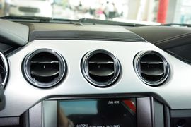 2016款福特Mustang