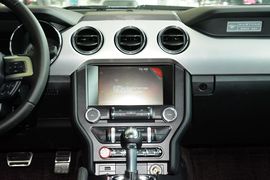 2016款福特Mustang