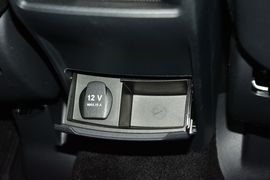 2016款奔驰B180
