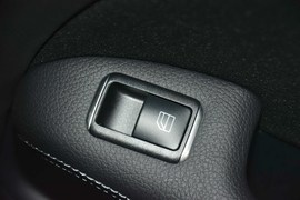 2016款奔驰B180