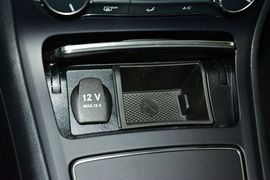 2016款奔驰B180