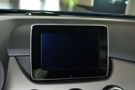 2016款奔驰B180