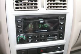 2010款旗云2天门山外拍
