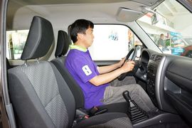   2015款铃木吉姆尼1.3 MT JLX