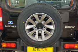   2015款铃木吉姆尼1.3 MT JLX