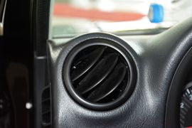 2015款铃木吉姆尼1.3