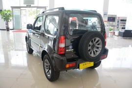   2015款铃木吉姆尼1.3 MT JLX