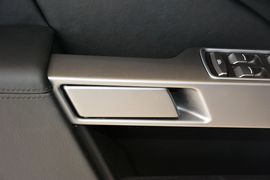 2016款阿斯顿马丁Rapide